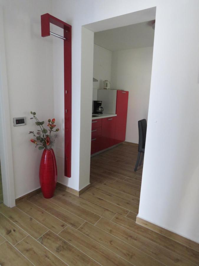 Apartments Villa Urbajs Vrsar Bagian luar foto