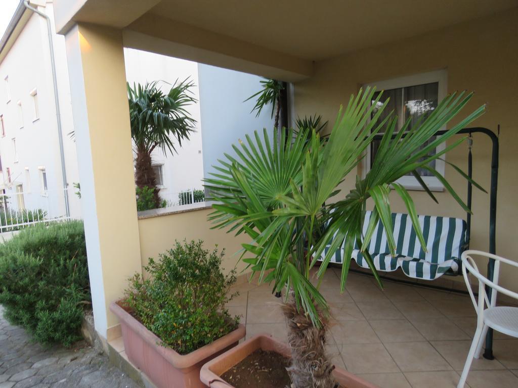 Apartments Villa Urbajs Vrsar Ruang foto