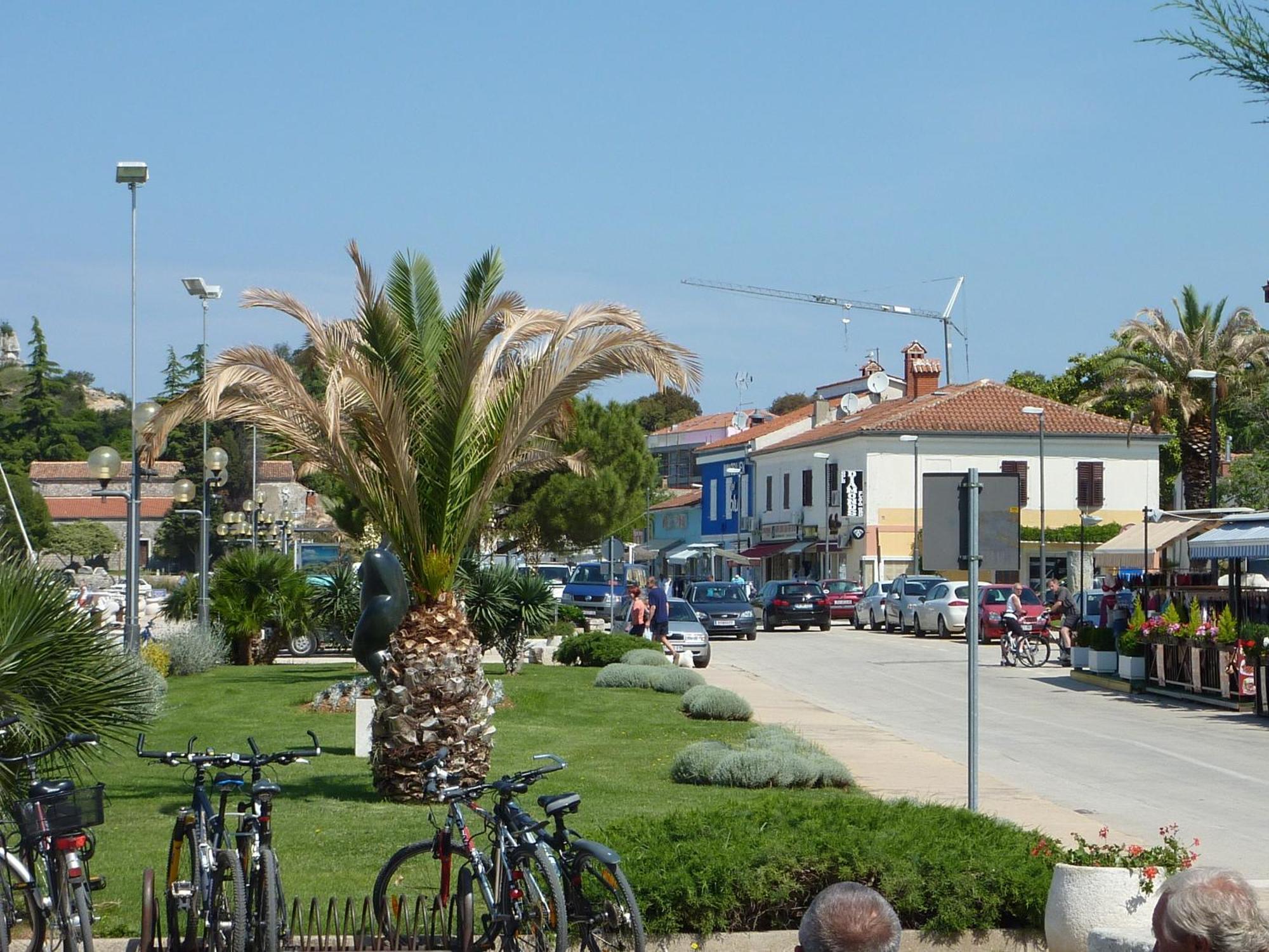 Apartments Villa Urbajs Vrsar Bagian luar foto