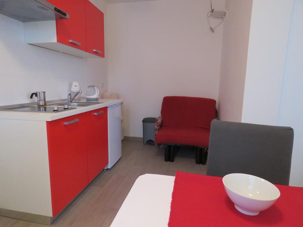 Apartments Villa Urbajs Vrsar Bagian luar foto