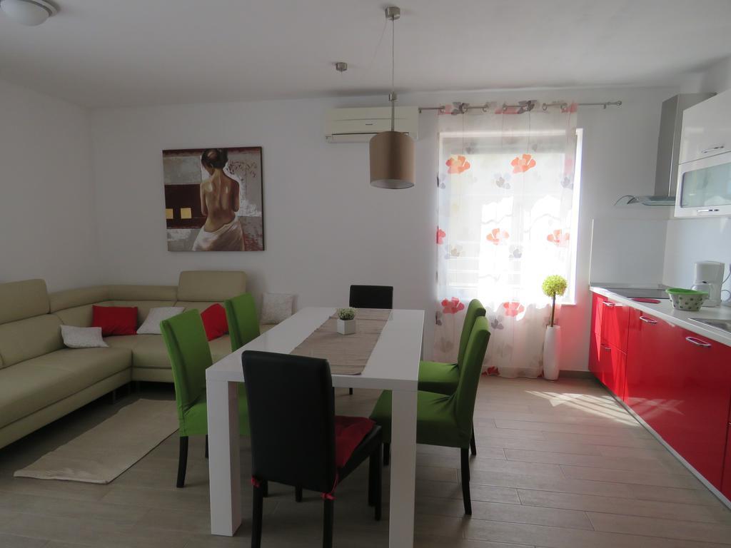 Apartments Villa Urbajs Vrsar Ruang foto