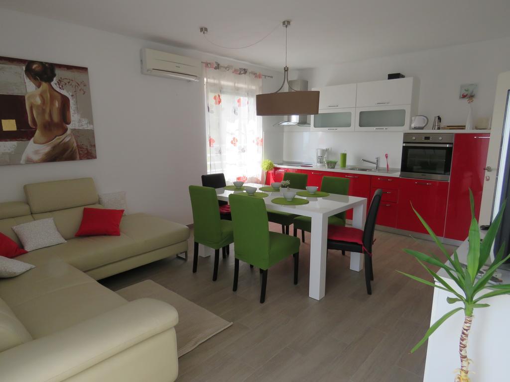 Apartments Villa Urbajs Vrsar Ruang foto
