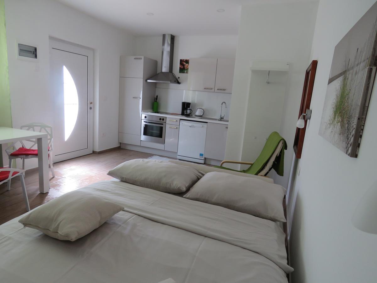 Apartments Villa Urbajs Vrsar Bagian luar foto